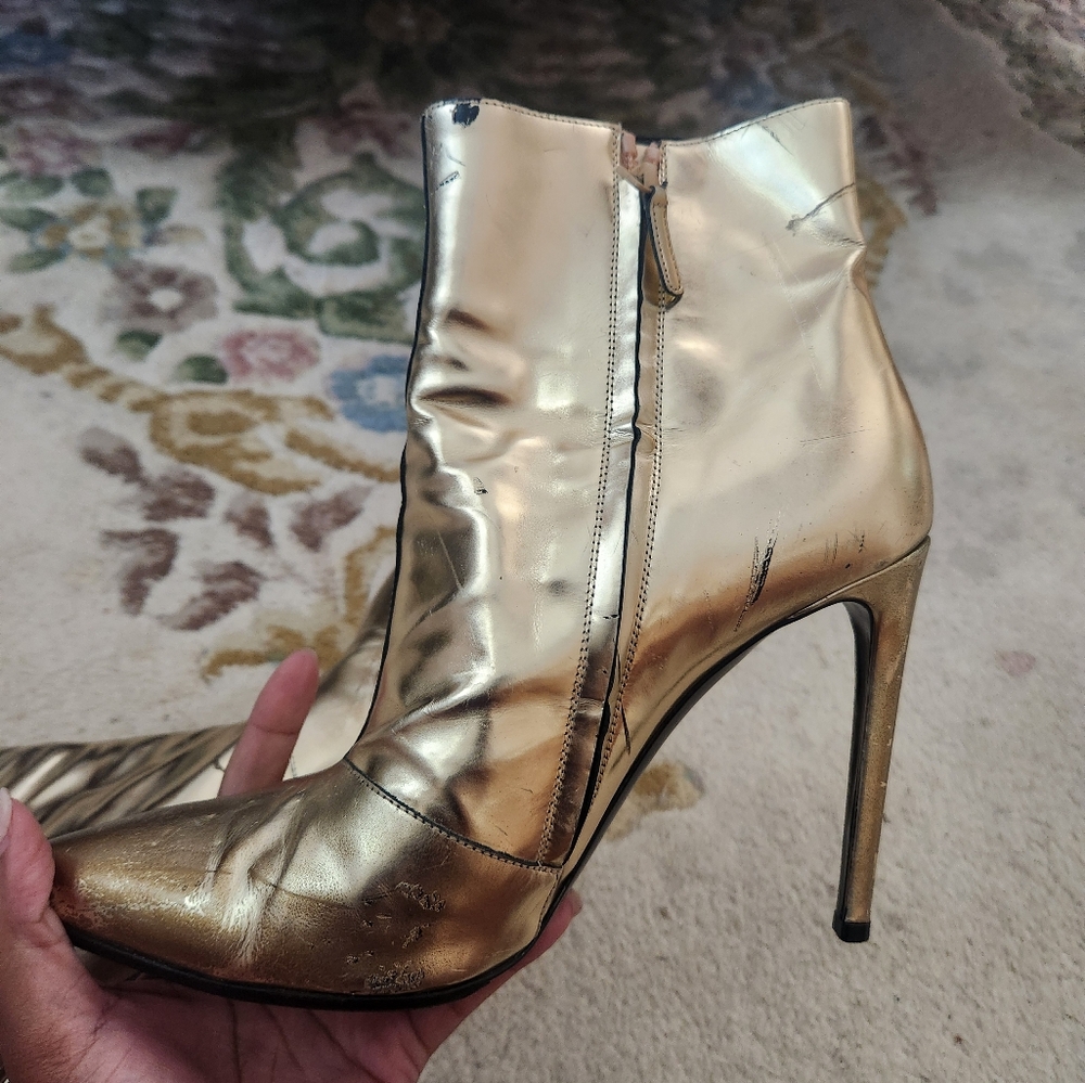 Balenciaga Patent Leather Gold boots - Picture 8 of 9